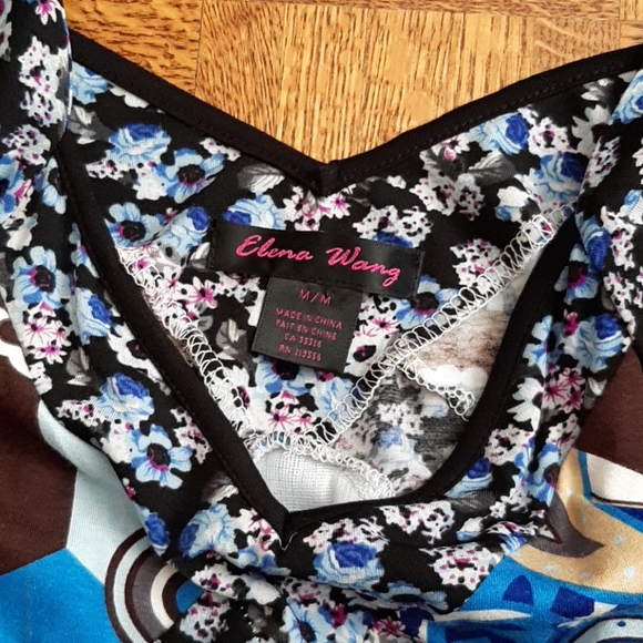 Dress - Picture 3 of 4